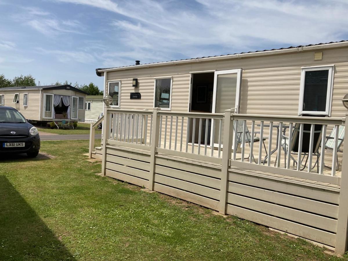 Birchington Vale Caravan Holiday Park Exterior photo
